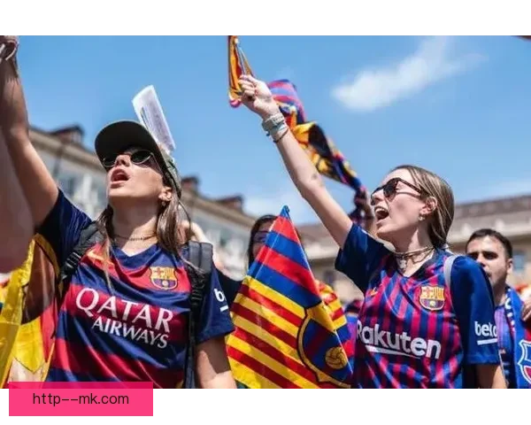 巴塞罗那女足2-0战胜里昂成功卫冕欧冠冠军创历史辉煌