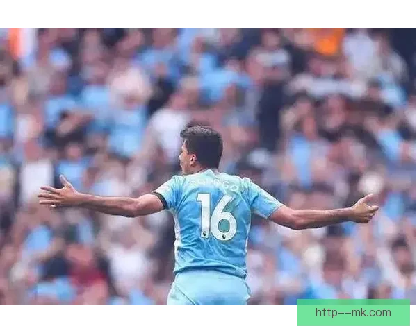 罗德里防守稳如磐石关键远射助力荣膺二零二四年金球奖